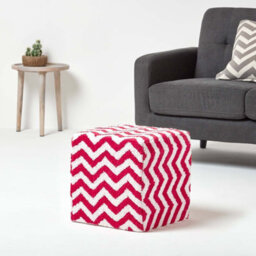 Homescapes Red And White Chevron Design Cube Pouffe Tufted Cotton 36 X 36 X 38 Cm - thumbnail 2