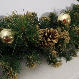 Samuel Alexander 180Cm (6Ft) Premier Gold Dressed Christmas Garland With Berries Pine Cones & Gold Baubles - thumbnail 2