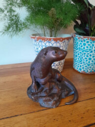 Inspirational Gifting Miniature Otter Sculpture Garden Ornament Statue - thumbnail 7
