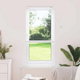 Berkfield Window Blind With Curtains Manual White Aluminium - thumbnail 1