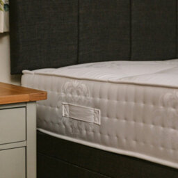 Divan Base Direct Knightsbridge Deluxe 1000 Pocket Sprung Divan Bed Set 4Ft Small Double - Naples Slate - thumbnail 2