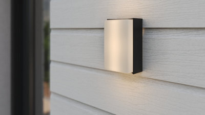 UltraClad Vinyclassic Double Embossed Shiplap Pvc Foamboard Signal White - 3000mm - image 1