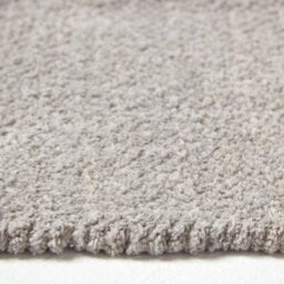 Homescapes Light Grey 100% Cotton Plain Chenille Rug With Natural Trim, 66 X 200 Cm - thumbnail 4