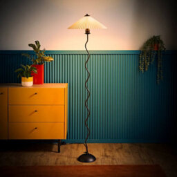 Valuelights Black Metal Wavy Stem Floor Lamp With A White Origami Pleated Shade - Bulb Included - thumbnail 3
