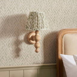 Luminosa Lighting Luminosa Bibury Natural Ash Wall Light With Herb Garden Green Fabric Leaf Shade 20Cm B22 - thumbnail 4