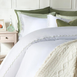 Ohs Scallop Edge Bedding Set Microfibre Duvet Cover With Pillowcase, White/sage - Double - thumbnail 2