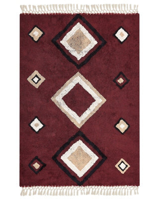 Wyld And Coco Hand-Tufted Cotton Area Rug 140 X 200 Cm - Boho Red Diamond Pattern With Tassels - image 1