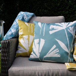 Fusion Alma Teal Outdoor/indoor Water & Uv Resistant Filled Cushion - thumbnail 2
