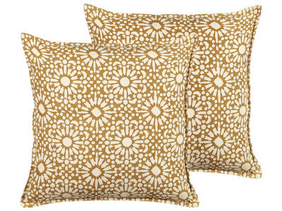 Beliani Set Of 2 Decorative Cushions Ceiba Cotton 45 X 45 Cm Beige Geometric Pattern - image 1
