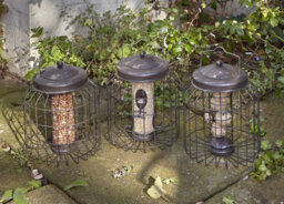 Gardman Heavy Duty Peanut Small Bird Feeder - thumbnail 3