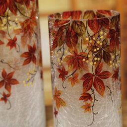 Straits Autumnal Leaf Crackle Glass Vase H15Cm X W10Cm - thumbnail 2