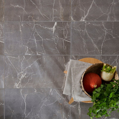 GoodHome Elegance Silver Gloss Marble Effect Ceramic Indoor Wall & Floor Tile, Pack Of 7, (L)600mm (W)300mm - image 1
