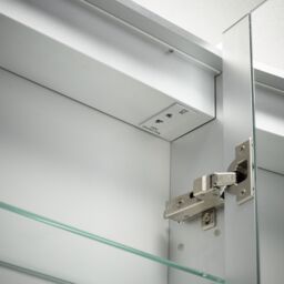 Sensio Ainsley Wall-Mounted Illuminated Mirrored Bathroom Cabinet With Shaver Socket (W)664mm (H)700mm - thumbnail 6