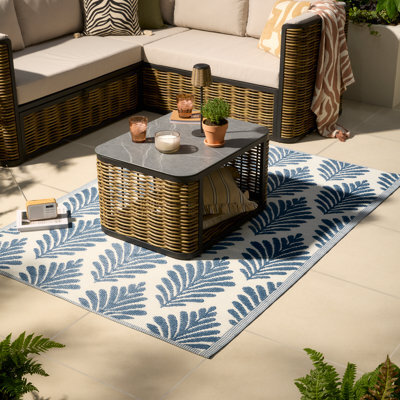 Smart Garden Blue Leaf Extra Large Outdoor Rug, (L)240Cm X (W)180Cm - image 1