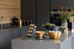 Masterclass Eight Jar Spice Rack With Matt Black And Brass Finish - thumbnail 5