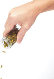 Masterclass Eight Jar Spice Rack With Matt Black And Brass Finish - thumbnail 7