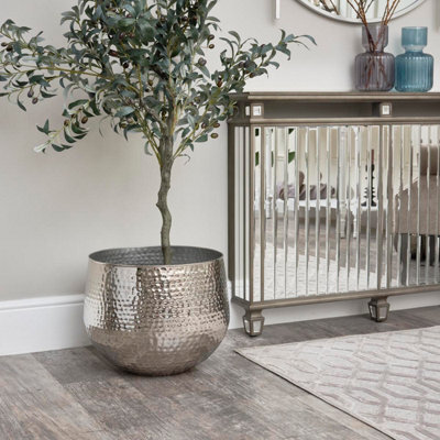 Melody Maison Large Silver Hammered Metal Planter - image 1
