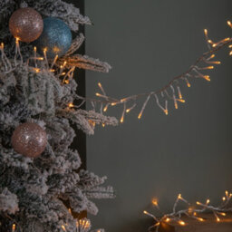 Samuel Alexander 9.3M 720 Led Christmas Cluster String Lights With Timer In Vintage Gold On Clear Cable - thumbnail 2