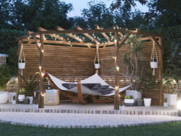 Dunster House Wooden Corner Pergola With Slatted Walls & Trellis 3M X 3M Utopia Diamond - thumbnail 2