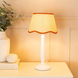 Valuelights Victoria White Wood Candlestick Table Lamp With Linen Scallop Rust Trim Tapered Shade