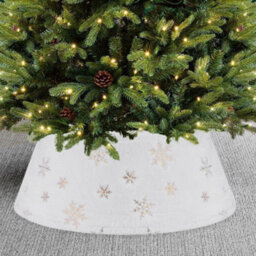 Holly International Christmas Tree Skirt - Plush White With Gold Snowflake Design - thumbnail 2