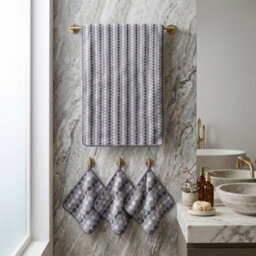 Living And Home 4Pcs Polyester Towel Set Grey Wave Stripe Pattern Soft Lightweight Hanging Loop Daily Home Bath Towels - thumbnail 2