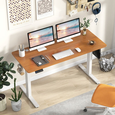 Costway 140 X 60Cm Electric Standing Desk Home Office Computer Desk W/ 3 Memory Heights - image 1