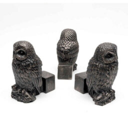 Jardinopia Bronze Owl Pot Feet Trio By Potty Feet - 3-Pack Poly Resin Pot Riser Set - thumbnail 3