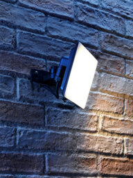 Auraglow Integrated Led Flood Light 4000K-Black-50W - 4200Lm-Standard On/off - thumbnail 3
