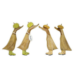 Dcuk Handcrafted Wooden Autumnal Ducklings - Conker Or Acorn Hat, Bamboo Root Figurine, 23 X 8 Cm - thumbnail 2