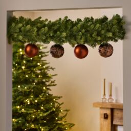 Gloss & Matt Mango Nordic Natural Christmas Bauble Set, Pack Of 4 - thumbnail 4