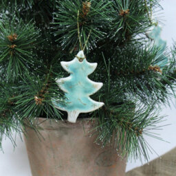 Storm Flowers Garden Christmas Tree Hanging Ceramic Decoration - thumbnail 3