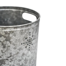 Ivyline Indoor Planter With Star In Galvanised Steel H23Cm W23Cm - thumbnail 4