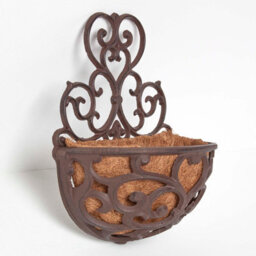 Homescapes Cast Iron Hayrack Wall Mounted Hanging Basket - thumbnail 2