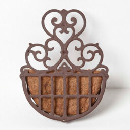 Homescapes Cast Iron Hayrack Wall Mounted Hanging Basket - thumbnail 4