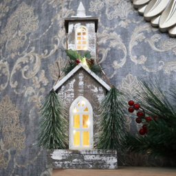 Shatchi Christmas Decoation Battery Operated Wooden House Green Tabletop Decorated With Berries, Pines And Small Warm White Bulbs - thumbnail 5