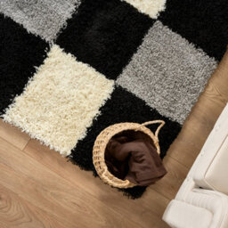 "Bravich Black Checked Tartan Shaggy Rug 160 X 230Cm (5'3"" X 7'7"")" - thumbnail 8