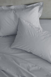 Catherine Lansfield Pillowcases Easy Iron Percale Standard 50X75Cm Pack Of 2 Pillow Cases With Envelope Closure Grey - thumbnail 2