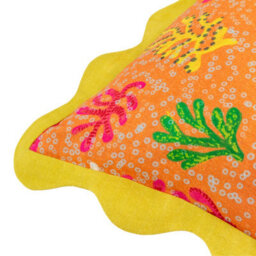 Furn. Coral Scalloped Polyester Filled Cushion - thumbnail 4