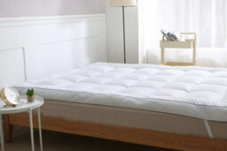Kampala Hill Microfibre Mattress Topper 10Cm/4 Inch Box Stitched Hotel Quality Elasticated Straps White Single