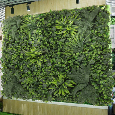 Garden Sanctuary Artificial Plant Wall Panel Decoration Artificial Hedges Panels Leaf Lawn Wall Plant Greenery Panels 100X100 Cm - image 1