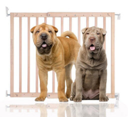 Bettacare Chunky Wooden Screw Fit Dog Gate, 63.5Cm - 105.5Cm, Natural, Wooden Dog Gate Gate, Screw Fit Pet Stair Gate, Puppy Gate - thumbnail 1