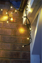 Eagle Connect Icicle Lights Black Rubber 60/40/20 Drop, 2M Warm White - thumbnail 7