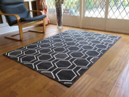 Aspect Furniture Genevieve Trellis Hexagon Pattern Area Rug,black/cream - thumbnail 2