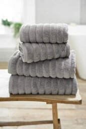 The Lyndon Company Ribbleton Zerotwist Cotton Bath Towel - thumbnail 2