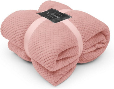 Gc Gaveno Cavailia Fluffy Pop Throw 150X200Cm Blush Pink Lightweight Honeycomb Blanket For Bed Settee Throws For Sofas Couch Chair - image 1
