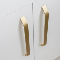 Plum&clay Denver Gloss White Freestanding Vanity Unit & Basin Set With Gold Tap & Handles (W)615mm (H)850mm - thumbnail 4