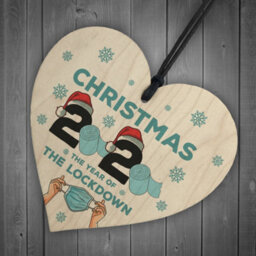 Red Ocean Lockdown Christmas Tree Hanging Decoration Wooden Heart Family Gift Keepsake - thumbnail 6
