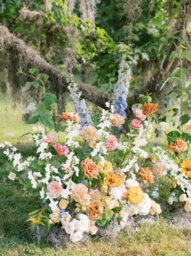 5 Pack Artificial White Delphinium Flowers - 108 Cm Tall - Silk For Centerpieces, Bridal Showers, (Pure White) - thumbnail 7