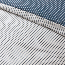 Catherine Lansfield Oxford Pinstripe Reversible Duvet Cover Set With Pillowcases Navy Blue - thumbnail 4